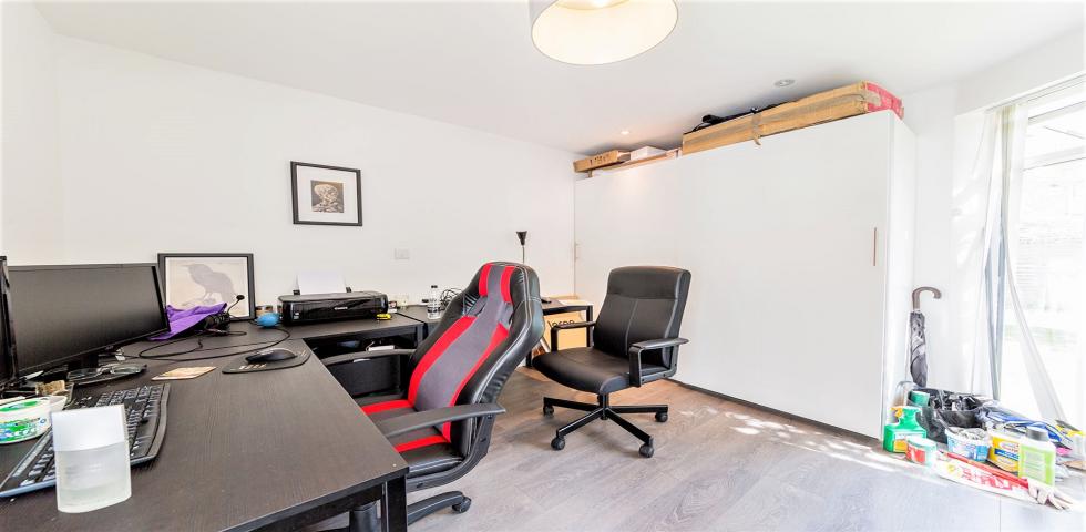 			3 Bedroom, 1 bath, 1 reception Flat			 Dyne Road, KILBURN